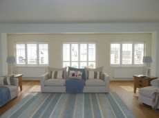 Full lounge shutters
